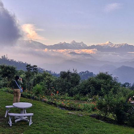 The Misty Mountains Villa Chaukori Exterior photo